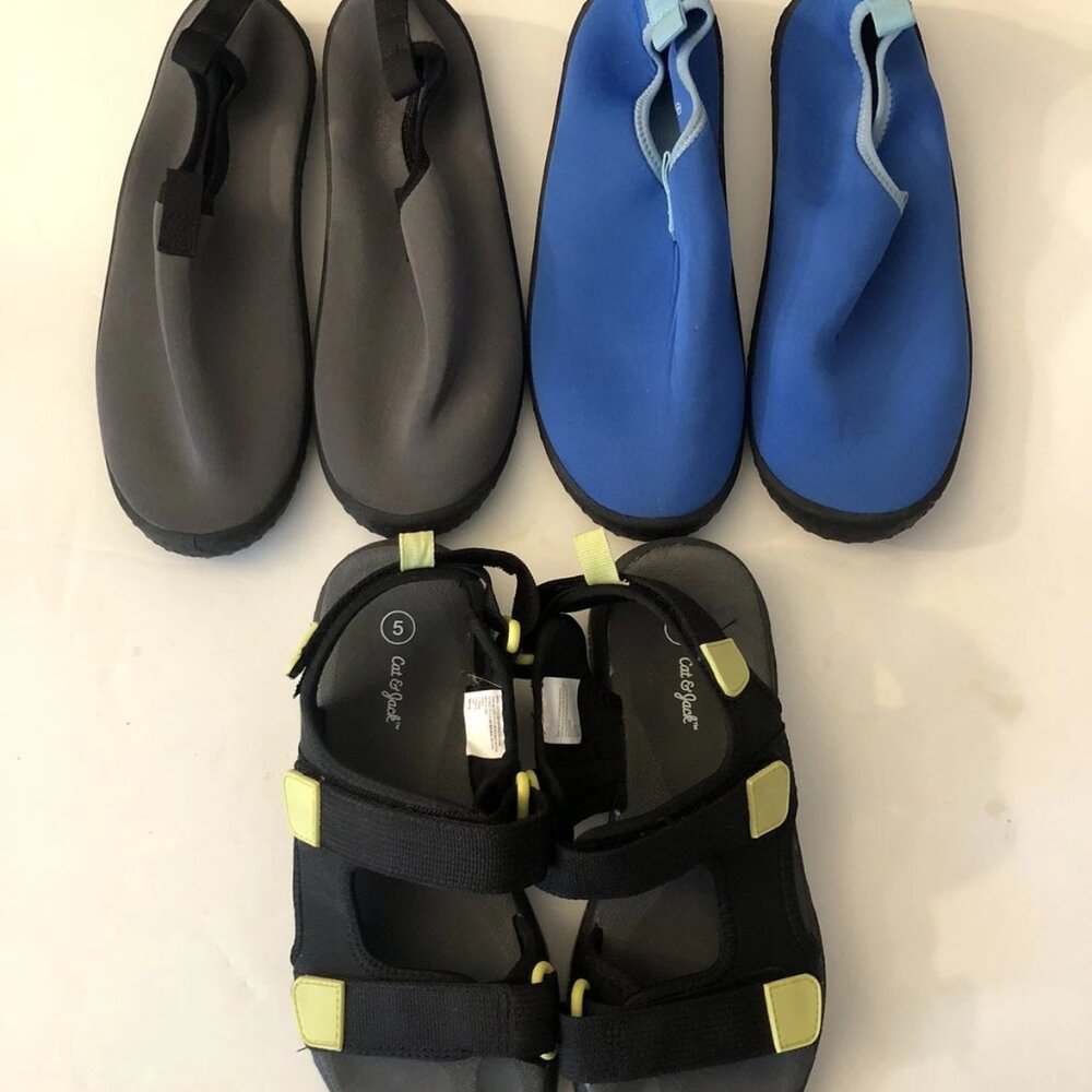 Lot Of 3 Boys Cat & Jack Water Summer Swim Shoes & Sandals Size 5 and 6